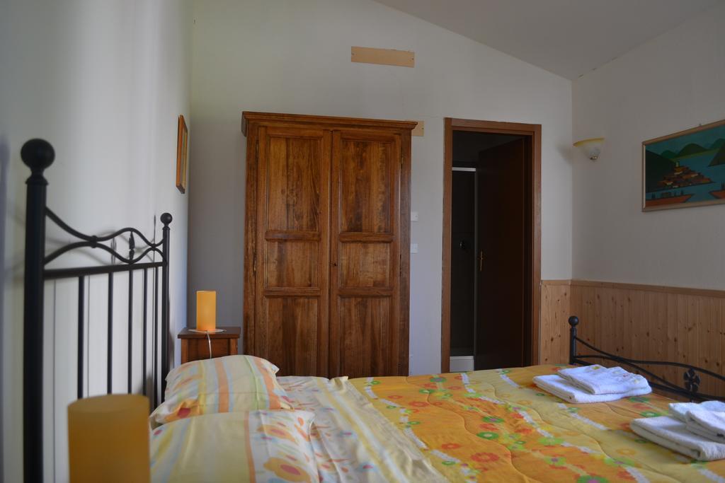 Отель Agriturismo Il Merollo Тоди Экстерьер фото